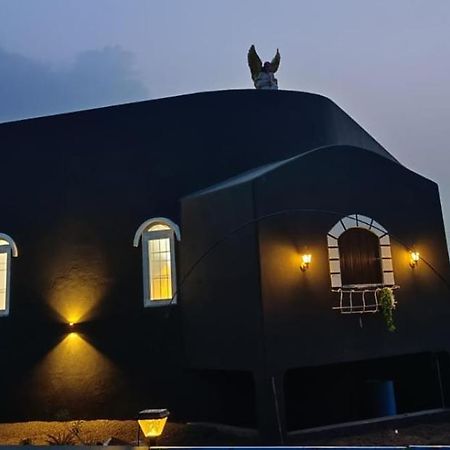 Caveman Guest House بونديتْشيري المظهر الخارجي الصورة